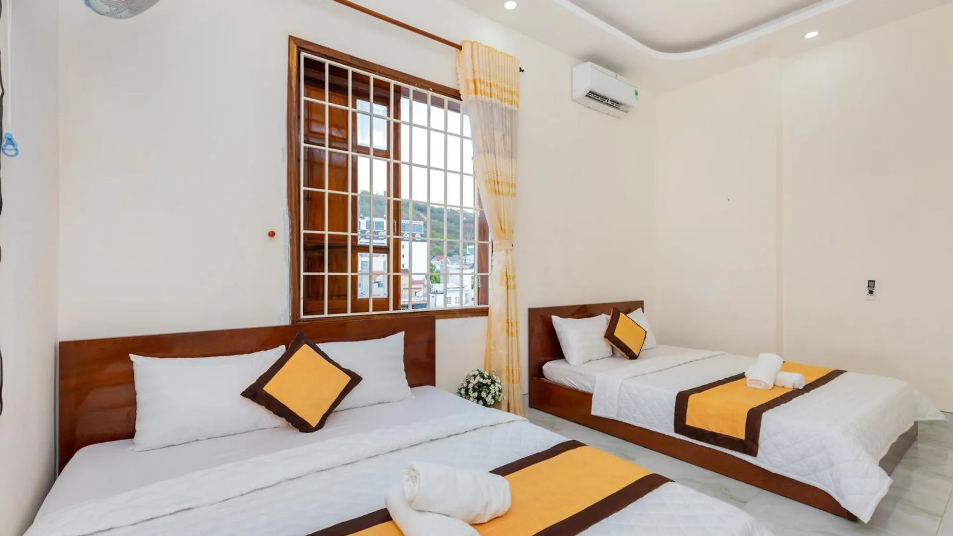 Homestay 5 Phong Ngu, 30 Vo Thi Sau, Bai Sau - Free Loa Karaoke Vung Tau